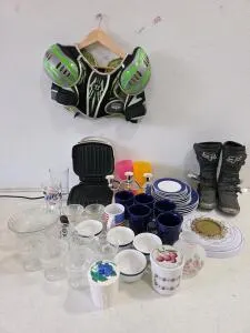 Fox Motocross Boots, Warrior Millennium Pro Gear Pad, Gibson Dinnerware, Glassware, Kitchen Lot