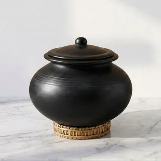 Swadeshi Blessings HandMade Unglazed Clay Pot for Cooking with Lid, 4Liters | Chemical-Free, Multi-Use Clay Cookware, Mud Handi, Mitti Ke Bartan, Biryani Pot, Earthen Kadai, Free Cleanser&Palm Leaf Stand