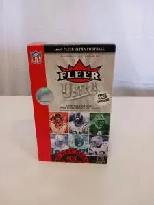 2006 Fleer Ultra Football Blaster Box – Target Exclusive, Sealed, 8 Packs, 8 Cards per Pack