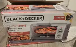 BLACK+DECKER 4-Slice Stainless Steel Toaster Oven (Silver) - NEW