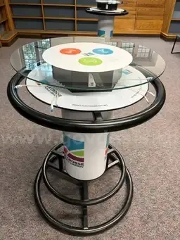 Stand up Table