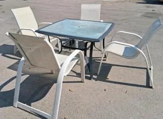 Outdoor Patio Dining Set with Square Glass Table and 4 Mesh Chairs