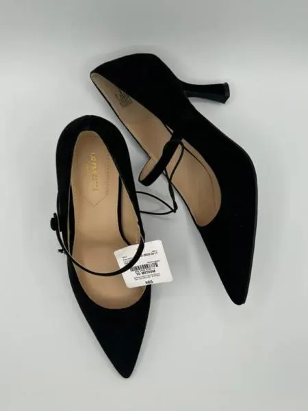 75 Pairs Women's Shoes - Clarks, Liz Claiborne, I. Miller & Arizona, Mixed Styles, New with Tags