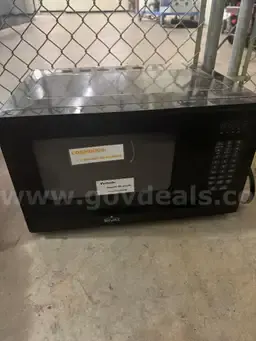 Lot of two Microwave Ovens