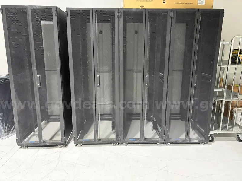 CPI Chatsworth Lot of (4) Server Enclosure Racks with Side Panels & Shelves