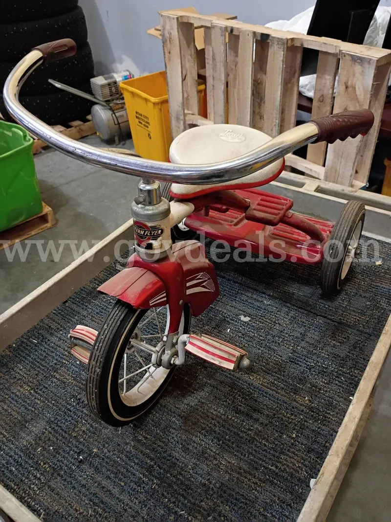 Vintage Western Flyer Child's Tricycle