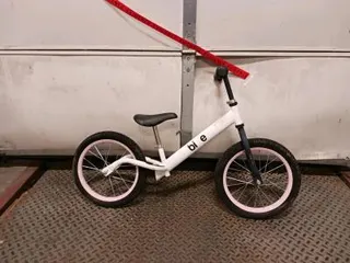 12" Balance Bike, White/Pink, Pneumatic Tires, Adjustable Seat, Lightweight Frame
