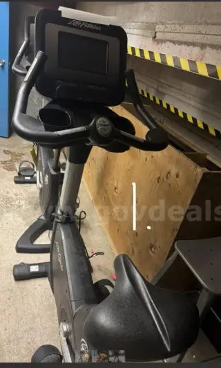 Life Fitness Exercise Bike