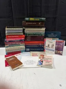 Large Lot of 38 Medical & Chiropractic Books and DVDs – Anatomy, Neurology, PDR, Impulse Training