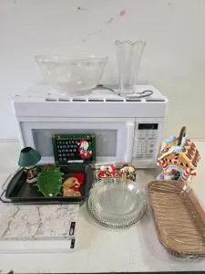 Over-the-Range White Microwave Oven with Digital Controls, Holiday Christmas Cookie, Baking pie Dishes