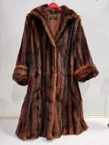 Wan A. Lewis Brown Striped Mink Fur Full-Length Women's Coat with Cuffed Sleeves (Unverified)