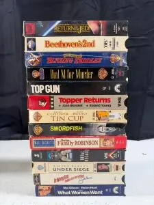 Classic VHS Movie Lot: Star Wars, Top Gun, Total Recall, Swiss Family Robinson, 13 Tapes Mixed