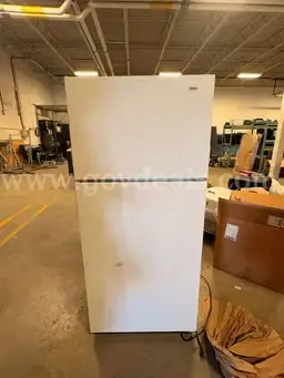 Kenmore Top- Freezer refrigerator- White- Working Condition- Model 31402200