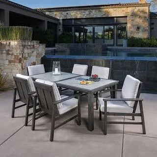 4 Pallets of Patio Furniture & Dining Furniture