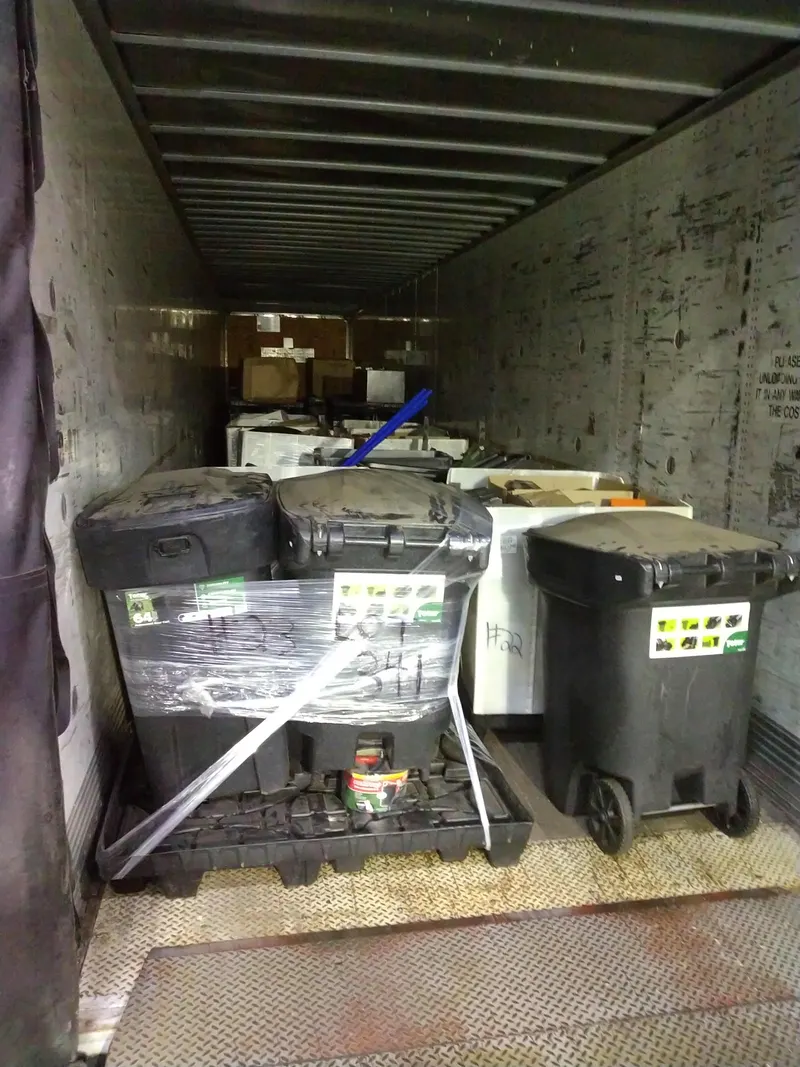 Truckload of UNMANIFESTED Mixed Merchandise