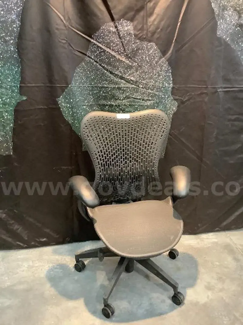 Herman Miller Mirra2 Rolling Office Chair