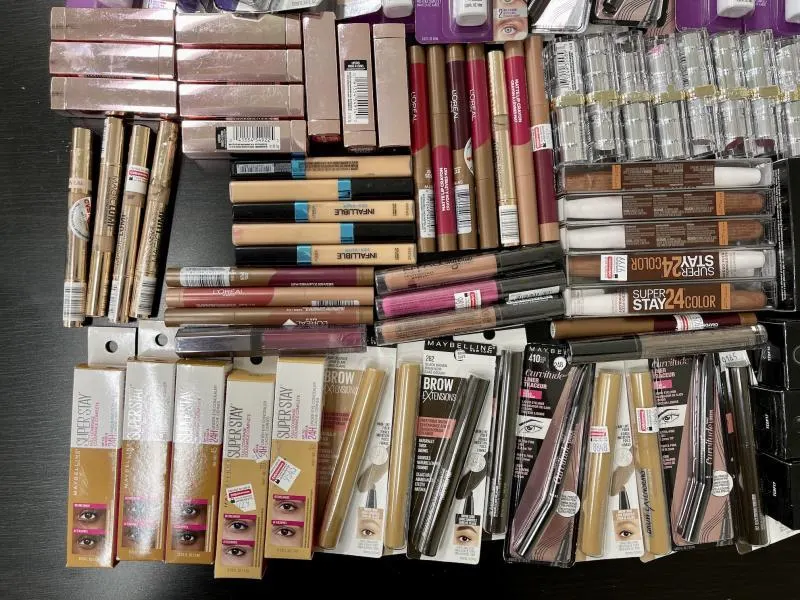 Wholesale Makeup Mixed Cosmetic L'Oreal Maybelline Covergirl NYX