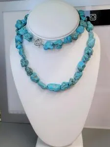 28" Blue Turquoise Stone Necklace