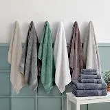 4 Pallets of Bedding, Blankets, Pillows & More