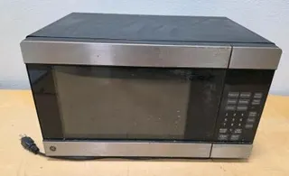 GE JES0736SP1SS Countertop Microwave Oven, 0.7 cu. ft., 700W, Black/Stainless Steel